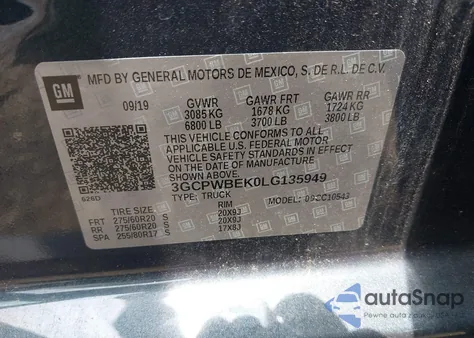 2020 Chevrolet Silverado 1500 2Wd Short Bed Custom z USA, uszkodzony, nr VIN 3GCPWBEK0LG135949